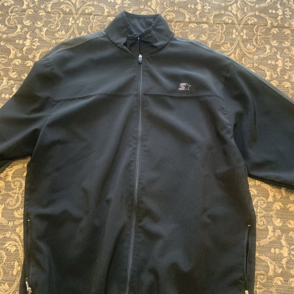Men's jogging top